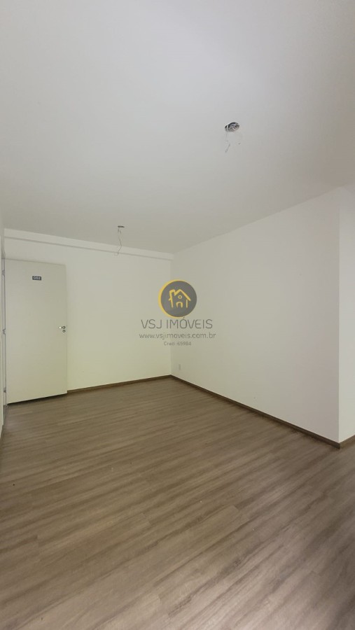 Apartamento à venda com 2 quartos, 58m² - Foto 7