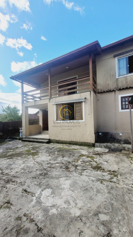 Casa à venda com 3 quartos, 219m² - Foto 2