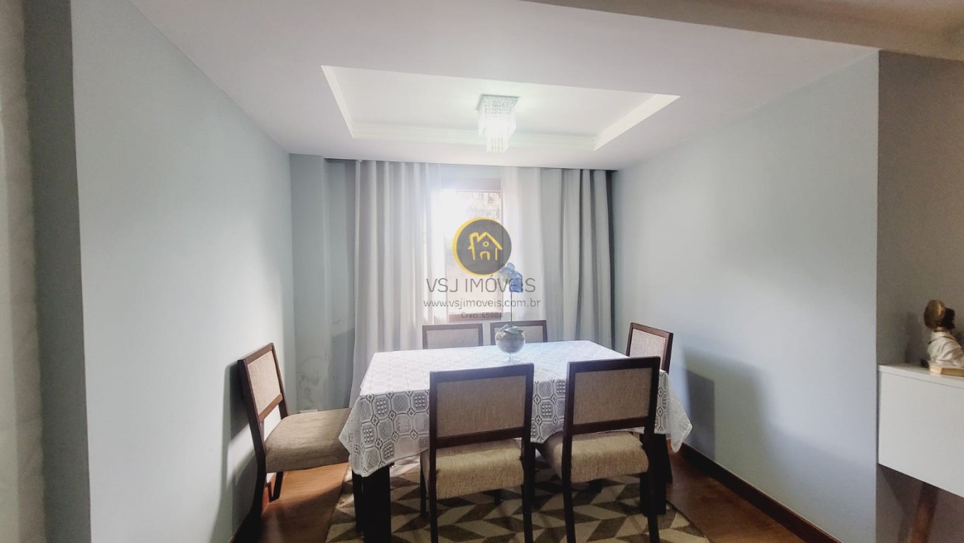 Casa à venda com 3 quartos, 219m² - Foto 8