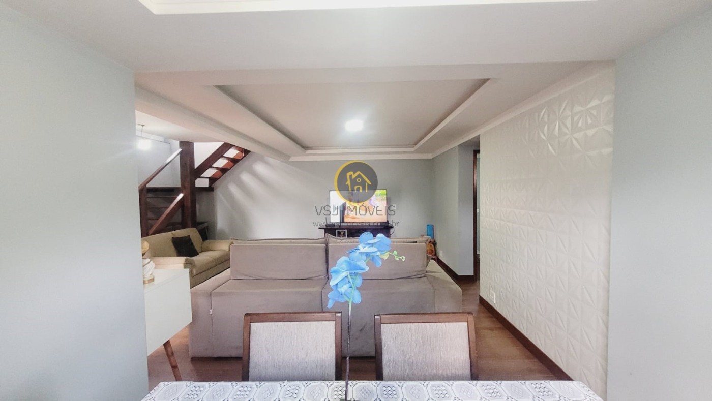 Casa à venda com 3 quartos, 219m² - Foto 9
