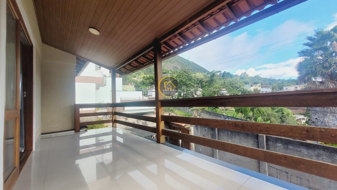 Casa à venda com 3 quartos, 219m² - Foto 19