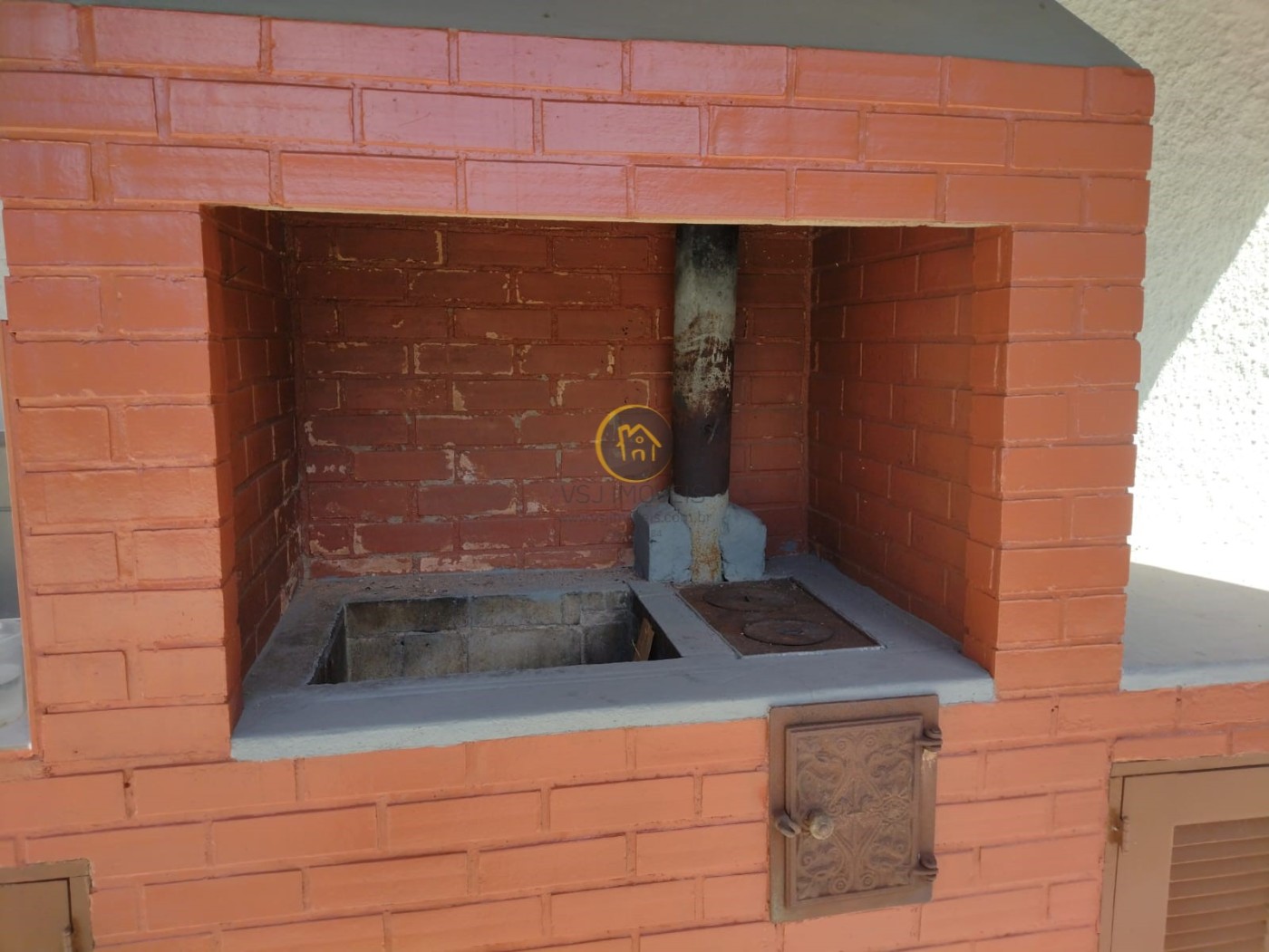 Casa à venda com 2 quartos, 350m² - Foto 10