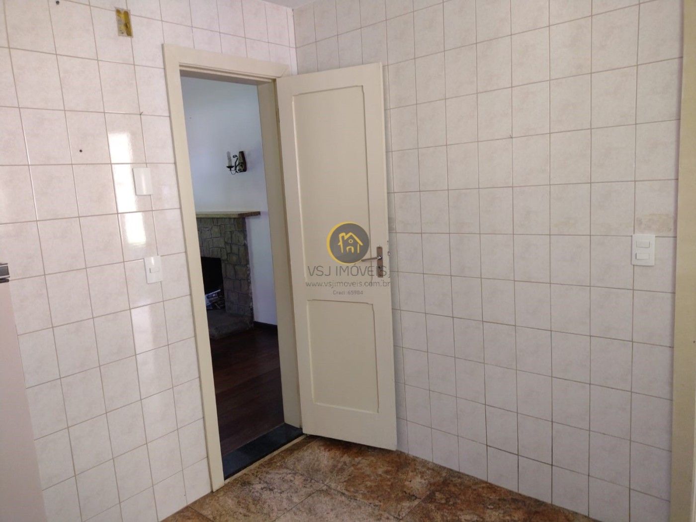Casa à venda com 2 quartos, 350m² - Foto 16