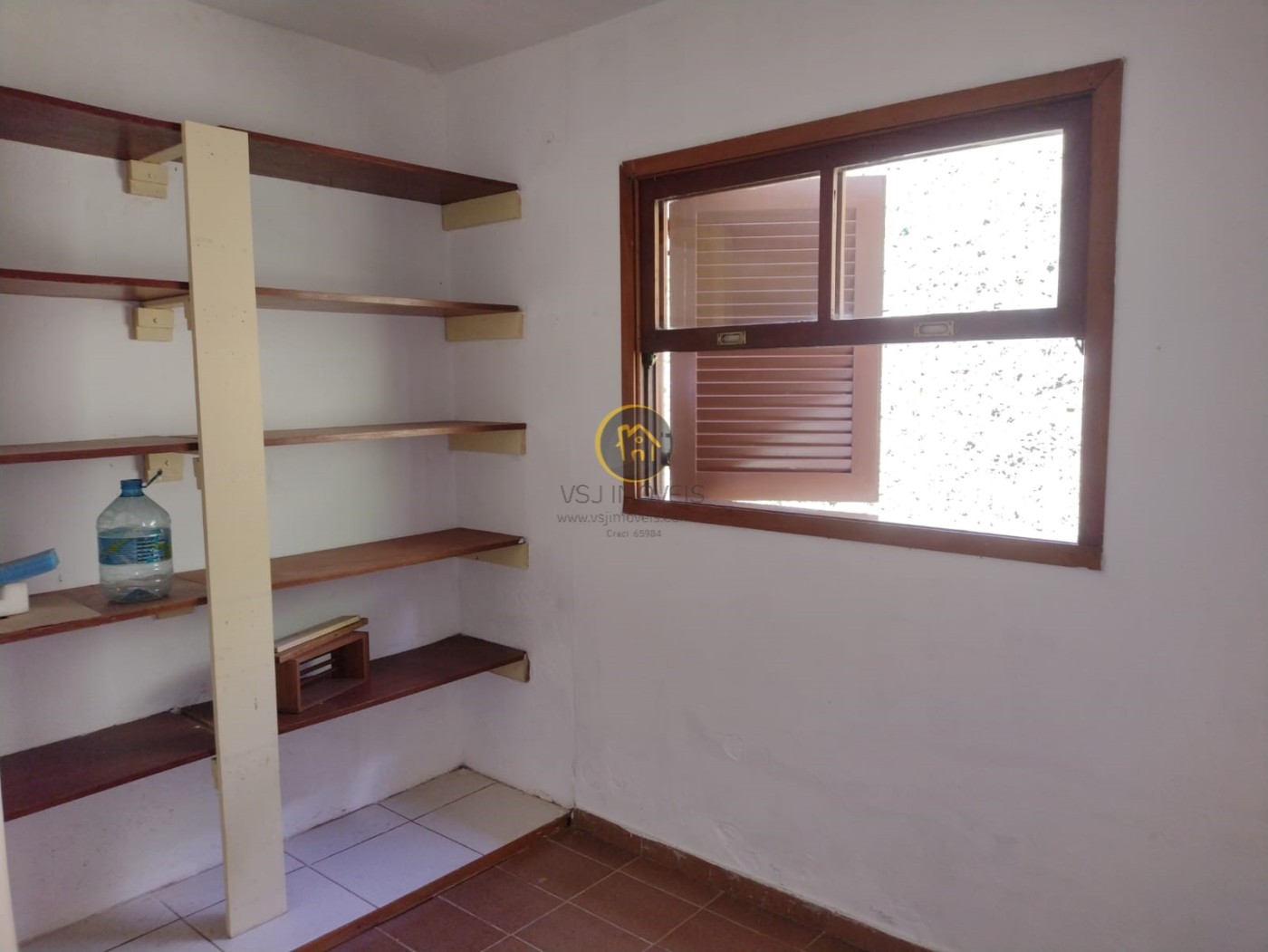 Casa à venda com 2 quartos, 350m² - Foto 18