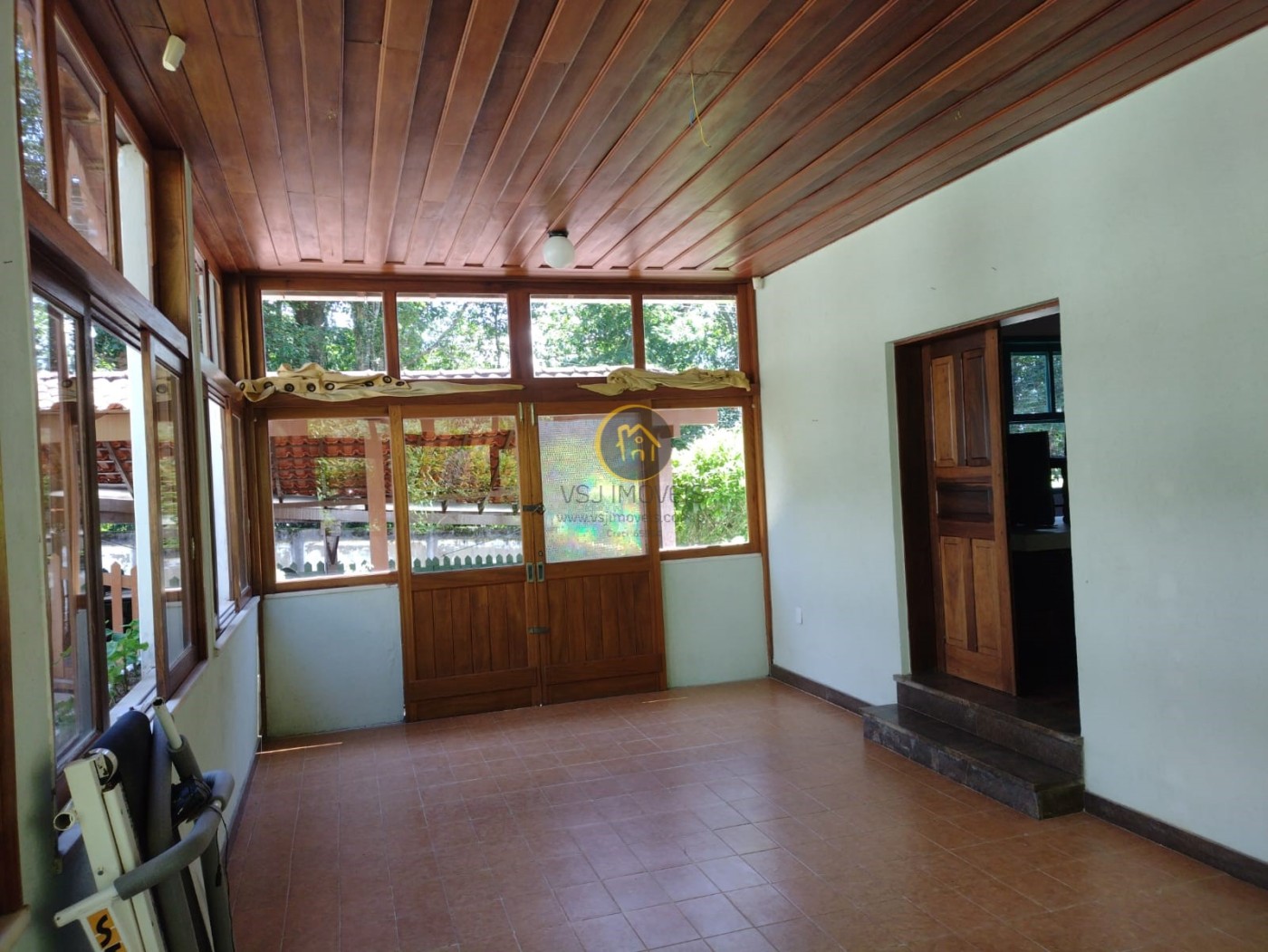 Casa à venda com 2 quartos, 350m² - Foto 12