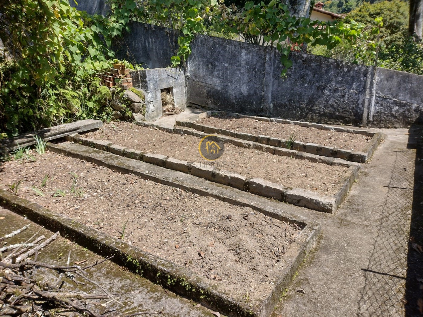 Casa à venda com 2 quartos, 350m² - Foto 23